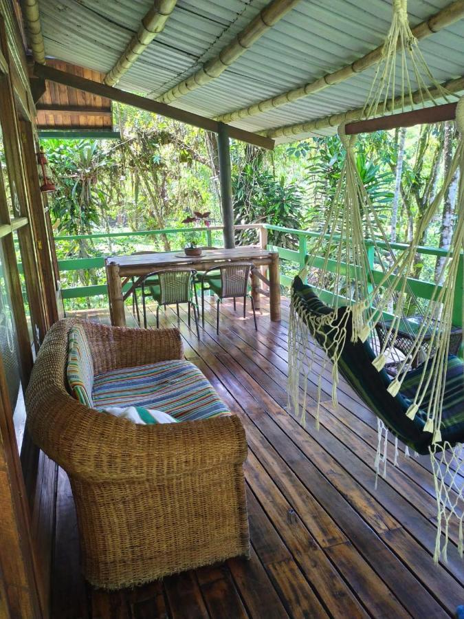Mindo Eco Chalet Con Rio Y Cascada Ngoại thất bức ảnh
